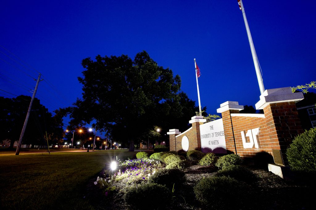 UT Martin sign