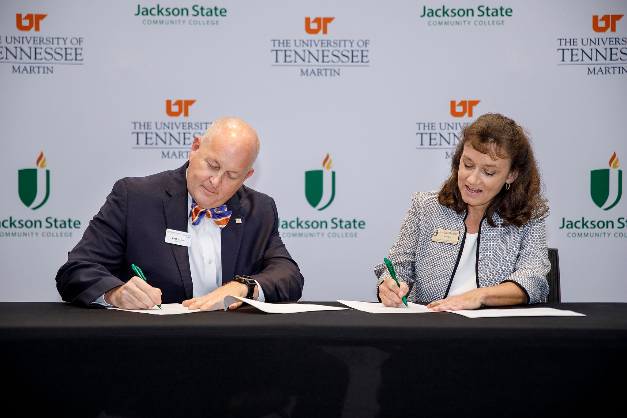 Chancellor Keith Carver and JSCC President Allana Hamilton